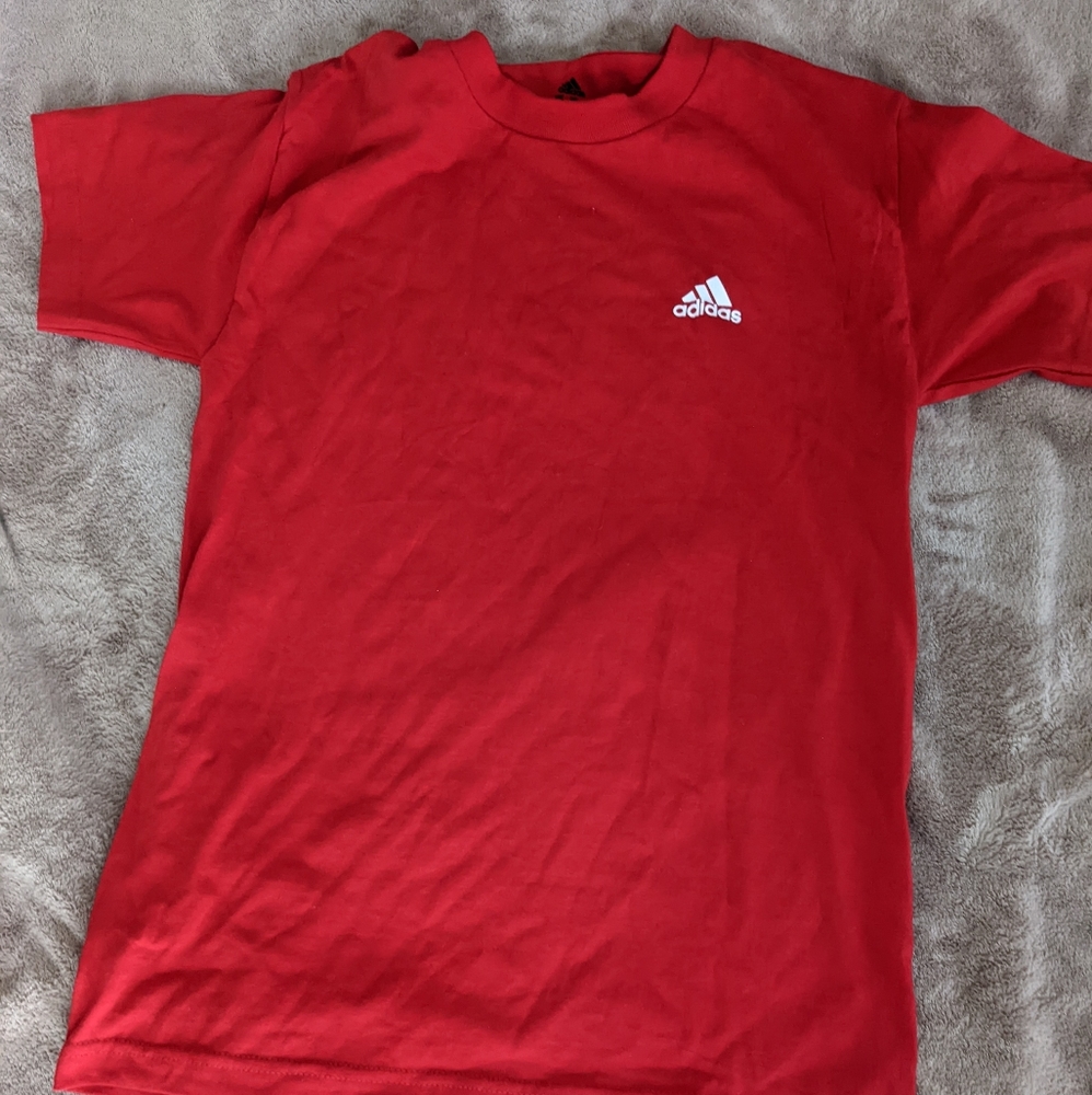 Adidas T-shirt